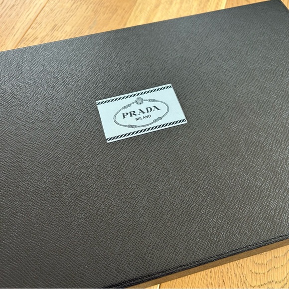 Prada Shirt / Sweater Box - Picture 2 of 10